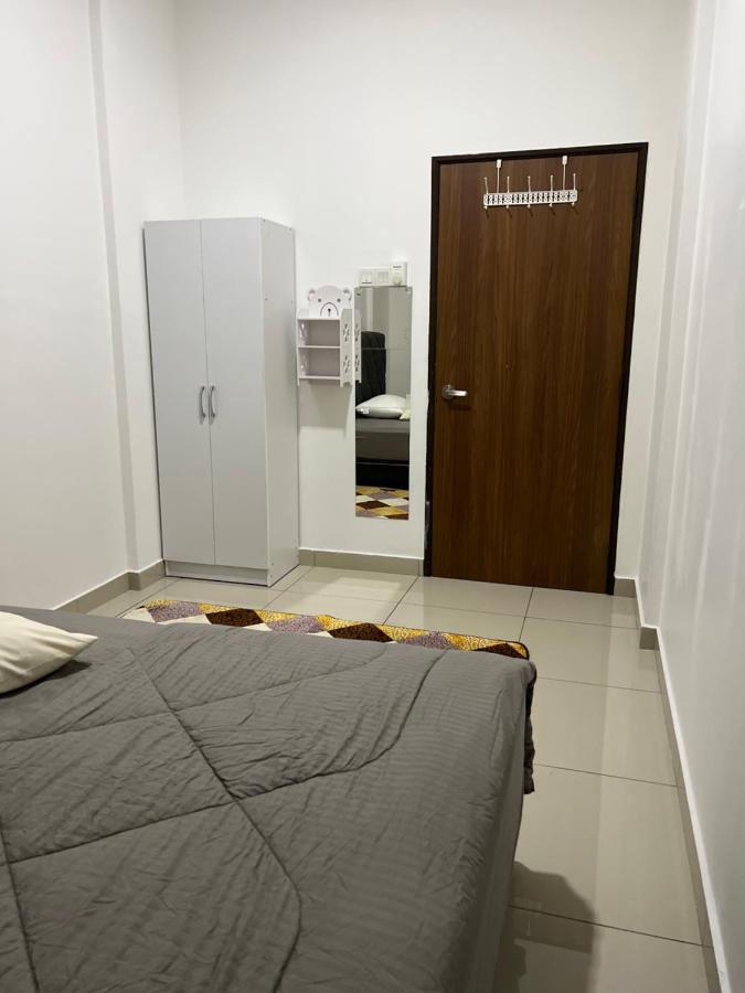 Ilsham Guest House @ Seroja Hills Bbst سيبانغ المظهر الخارجي الصورة